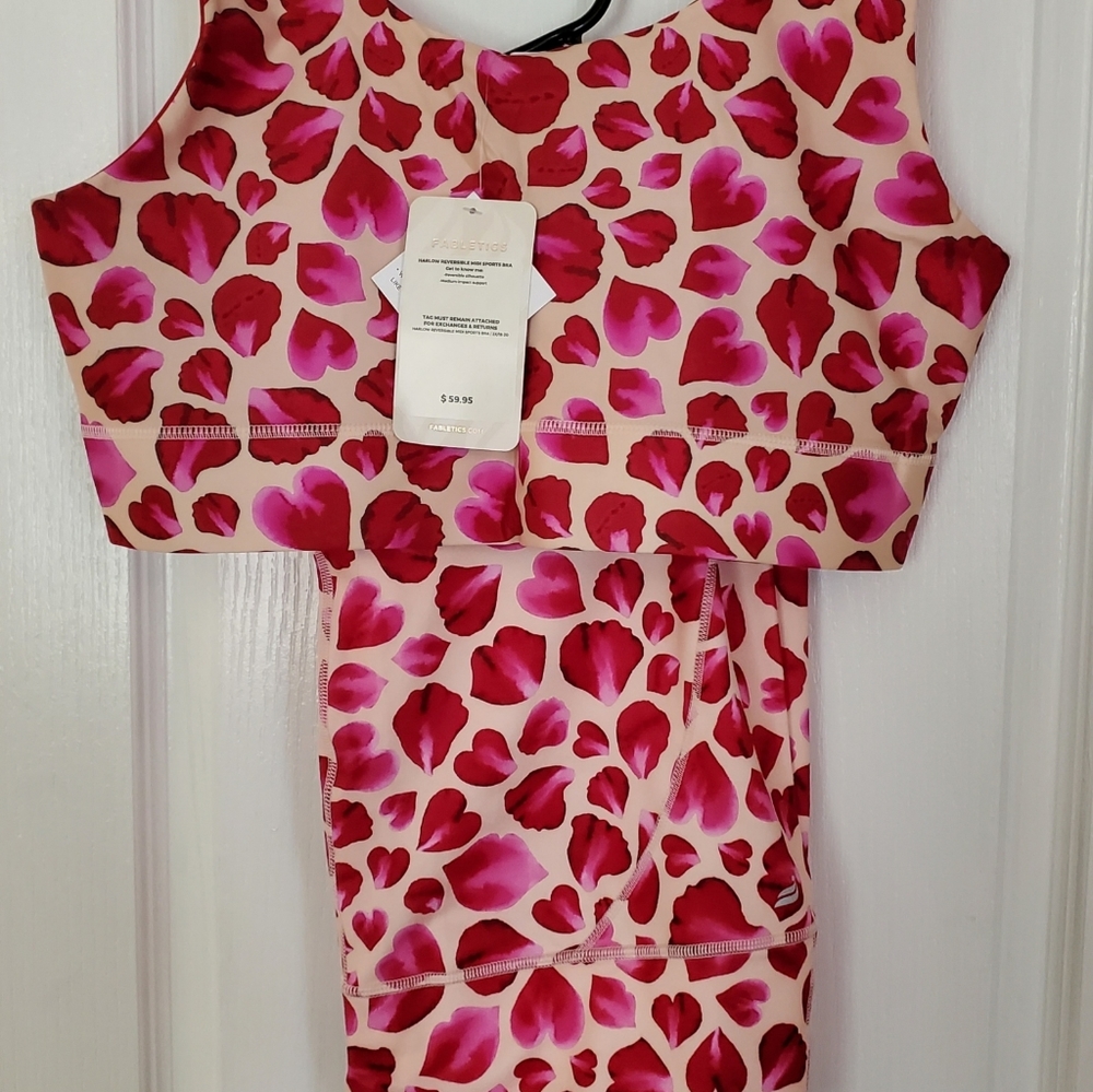 Fabletics reversible valentines day set